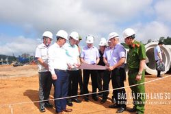 Bí thư Đảng ủy phường Đông Kinh kiểm tra công tác giải phóng mặt bằng Dự án Khu đô thị Green Garden