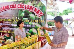 Hơn 150 gian h&agrave;ng tại Hội chợ thương mại du lịch Lạng Sơn 2026