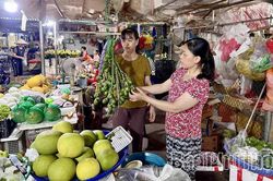 Theo nhịp chợ quê, tìm lại hồn Đất Tổ