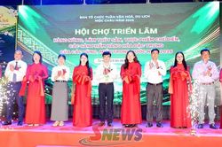 Khai mạc Hội chợ triển lãm sản phẩm đặc trưng các vùng miền tại phường Mộc Sơn