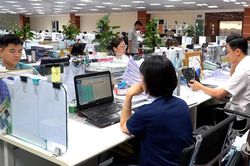 Đánh giá cán bộ gắn với sản phẩm, hiệu quả