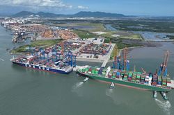 Kỳ 2: Hạ tầng chiến lược mở không gian phát triển mới