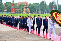 81 năm Quốc khánh: Lãnh đạo Đảng, Nhà nước vào Lăng viếng Chủ tịch Hồ Chí Minh