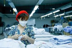 Hoàn thiện hành lang pháp lý, tạo cơ sở cho động lực tăng trưởng mới