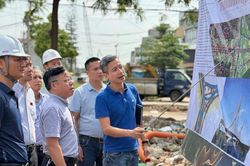 Khớp nối đồng bộ, đẩy nhanh tiến độ các dự án cầu qua sông Hồng
