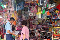 Tháng 8, Quản lý thị trường Hà Nội kiểm tra 562 vụ, xử lý 513 vụ vi phạm