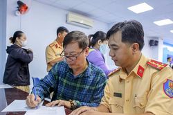 TP. Hồ Chí Minh: Địa điểm đổi, cấp lại giấy phép lái xe