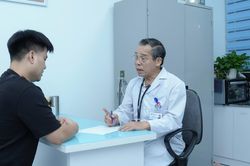 Nghỉ lễ dài ngày, cẩn trọng những nguy hiểm sức khỏe vì rượu bia
