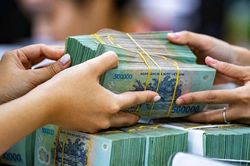 L&atilde;i suất li&ecirc;n ng&acirc;n h&agrave;ng qua đ&ecirc;m giảm mạnh về 1,2%/năm