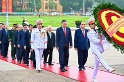 L&atilde;nh đạo Đảng, Nh&agrave; nước v&agrave;o Lăng viếng Chủ tịch Hồ Ch&iacute; Minh