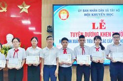 X&atilde; T&acirc;y Hồ, Đ&agrave; Nẵng tuy&ecirc;n dương 63 học sinh giỏi, xuất sắc năm học 2025-2026