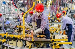 Lợi nhuận công nghiệp Trung Quốc tăng nhờ AI