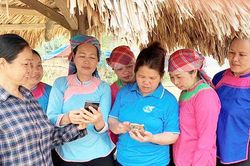 Để người khuyết tật, người dân tộc thiểu số thực hiện quyền tiếp cận thông tin