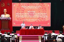 Thanh Oai: Tiếp xúc cử tri chuyên đề về thực trạng ô nhiễm môi trường và xử lý chất thải