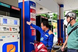 Bảo đảm nguồn cung xăng, dầu dịp Quốc khánh 2-9