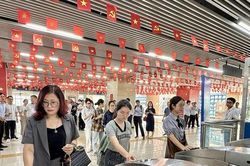 H&agrave; Nội &aacute;p dụng v&eacute; điện tử li&ecirc;n th&ocirc;ng giữa xe bu&yacute;t v&agrave; metro từ 1-9