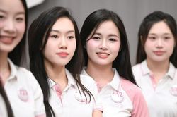 Thí sinh Hoa hậu Việt Nam học nghệ thuật ngoại giao