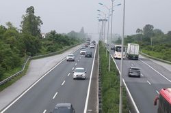 CSGT xử lý lỗi không giữ khoảng cách, cao tốc Pháp Vân - Cầu Giẽ - Cao Bồ ra sao?