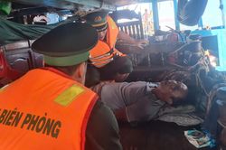 Cuộc chạy đua nghẹt thở giành lại sự sống cho thuyền viên giữa biển