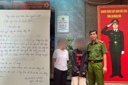 Bỏ nhà đi lúc 2h sáng, bé gái được chú Công an đưa về an toàn