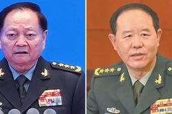 Trung Quốc khai trừ 2 tướng cấp cao khỏi Qu&acirc;n ủy Trung ương