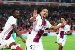 Trận đấu điên rồ của PSG