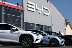 BYD ghi nhận lợi nhuận qu&yacute; tăng trở lại sau hơn một năm