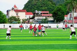 Sôi động giải bóng đá nam dân tộc Mông ở Mộc Châu