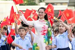 Đề xuất chính sách hiện đại hóa, nâng cao chất lượng giáo dục, đào tạo