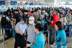 Ngày đầu nghỉ lễ, Cảng Hàng không quốc tế Nội Bài đón 115.000 lượt khách