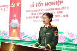 Nữ thủ khoa bác sĩ nội trú chinh phục ước mơ