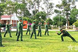 Đồn Biên phòng Long Khốt: Huấn luyện thể lực nâng cao sức khỏe đáp ứng yêu cầu nhiệm vụ