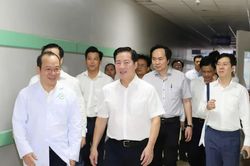 Bệnh viện Bình Dân đưa bác sĩ giỏi về Bệnh viện Bà Rịa công tác dài hạn