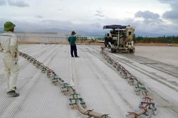 Đường băng mới sân bay Phù Cát sắp bay hiệu chuẩn