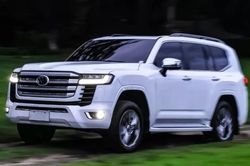 Toyota Land Cruiser 300 facelift có thể trình làng vào tháng 9/2026?