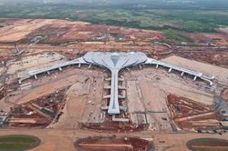 Kiểm tra thực tế tiến độ sân bay Long Thành, xử lý ngay các gói thầu có nguy cơ chậm