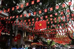 Hà Nội rực rỡ cờ hoa hướng tới Quốc khánh 2/9