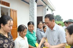 Thanh Hóa: Thăm hỏi, động viên các gia đình bị ảnh hưởng do bão số 4
