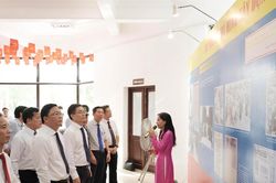 Sống lại ký ức lịch sử trong những ngày Thu tháng Tám