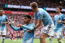 Trực tiếp Liverpool vs Nottingham 2-2 (H2): V&agrave;o!!! Liverpool c&acirc;n bằng tỷ số