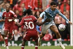 Trực tiếp Liverpool vs Nottingham 0-1 (H2): Munoz lỡ cơ hội