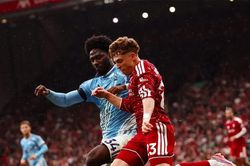 Trực tiếp Liverpool vs Nottingham 0-1 (H2): Hiệp 2 bắt đầu
