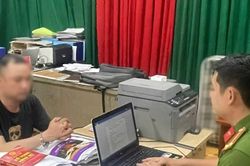 Đầu thú sau khi tạt sơn vào nhà dân lúc rạng sáng