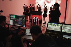 Trung Quốc 'tuýt còi' 7.200 phiên livestream, siết chặt quản lý KOLs