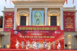 Hải Ph&ograve;ng khai trương phố đi bộ ẩm thực đ&ecirc;m, kết nối văn h&oacute;a v&agrave; du lịch