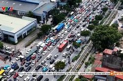 Áp lực giao thông ngày đầu nghỉ lễ