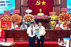 Đồng chí Văn Công Hùng được bầu tái giữ chức Chủ tịch Hội Nhà báo tỉnh Đồng Tháp