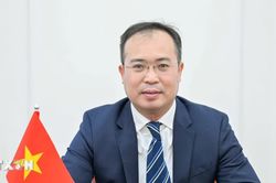 Việt Nam-Kyrgyzstan củng cố hữu nghị, đề cao chủ nghĩa đa phương