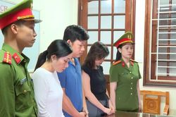 Khởi tố nhóm đối tượng sản xuất, bán thuốc giả dưới danh nghĩa 'thuốc đông y gia truyền'