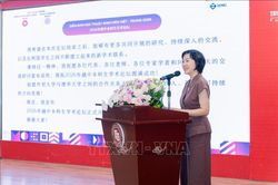 Tư duy nhân văn trong thời đại AI: Giữ con người ở vị trí trung tâm